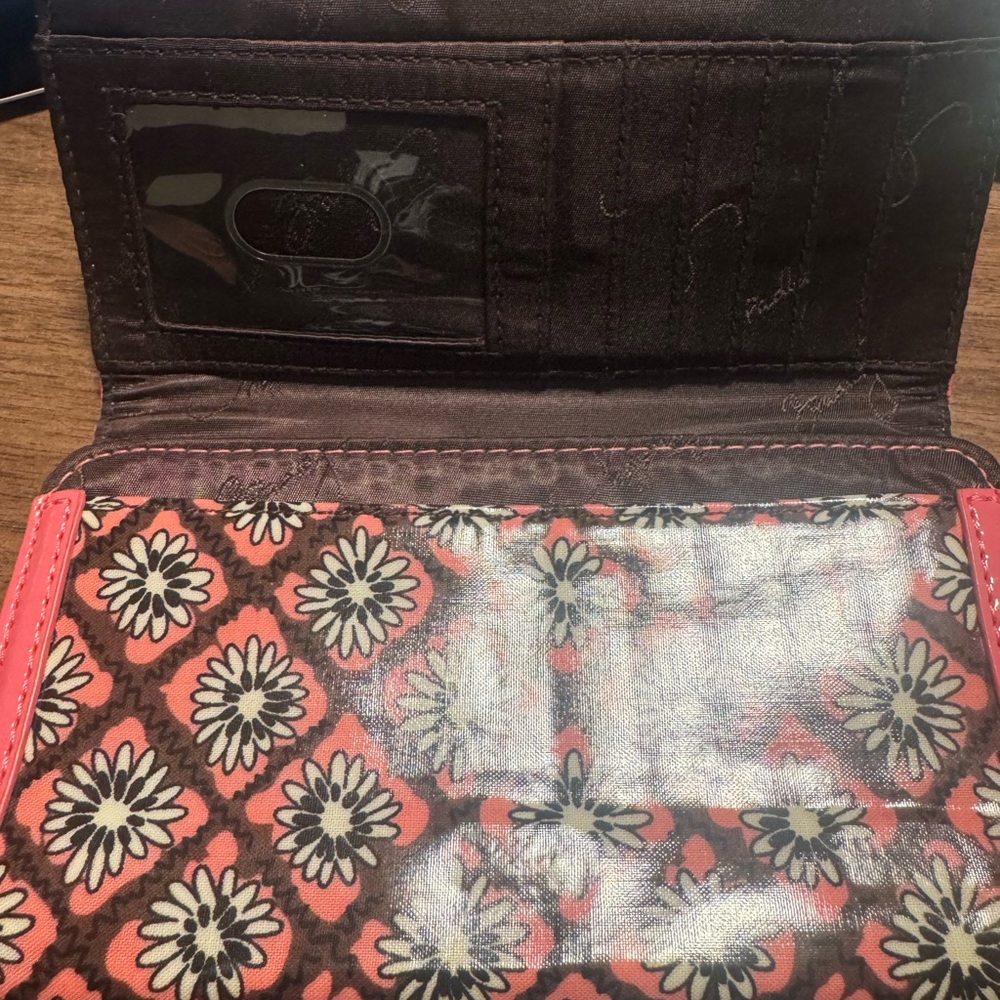 Vera Bradley Frill Collection Wallet - Mocha Rouge - EUC - Picture 4 of 7